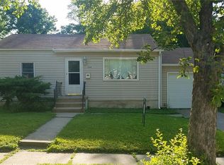 1300 De Wolf St, Des Moines, IA 50316