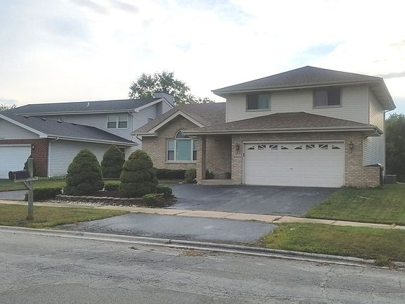 2nd image of 19920 Lake Lynwood Dr