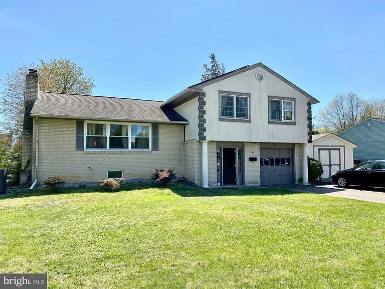 514 Ivydale Rd — Photo 33