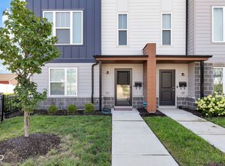 319 Steeples Blvd, Indianapolis, IN 46222