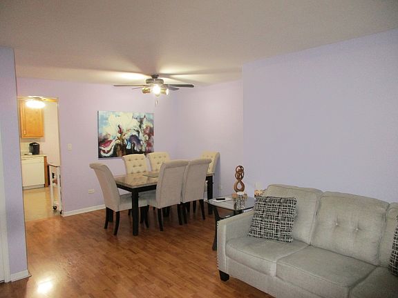 4th image of 7224 W Wrightwood Ave APT 201