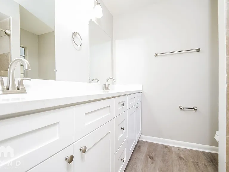 3929 Oak Hammock Dr — Photo 11