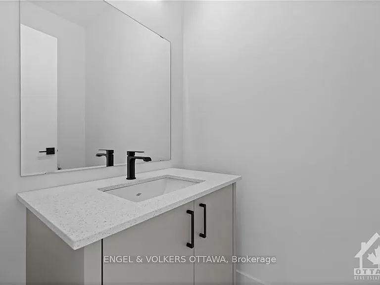 1260 Marenger St #H — Photo 14