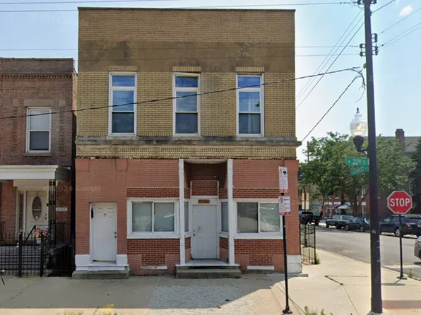 2159 W 22nd Pl, Chicago, IL 60608