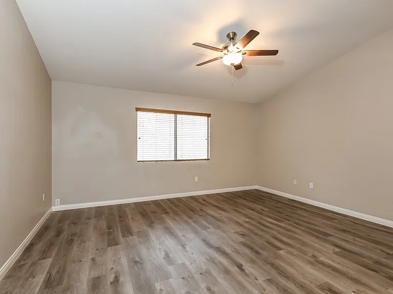 1113 Nordyke Ave — Photo 9