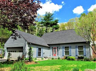 216 Redemption Rock Trl N, Princeton, MA 01541