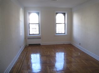 8760 113th St APT 1J, Richmond Hill, NY 11418
