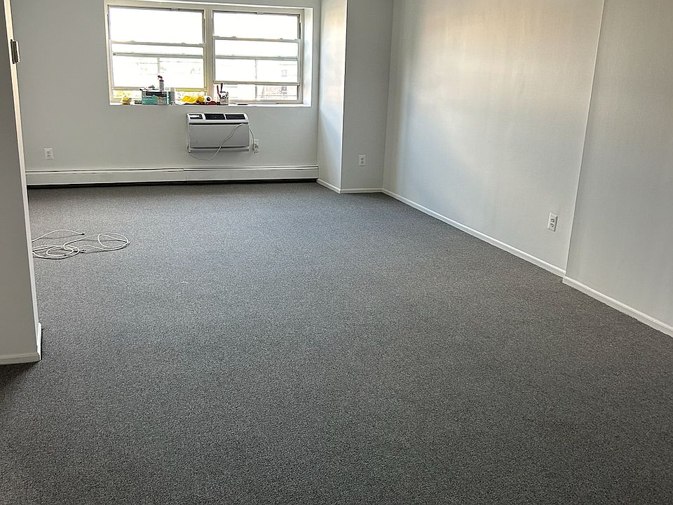 1st image of 300 8th St #B3