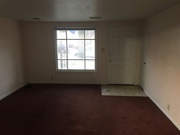 4th image of 1130 N Huey St