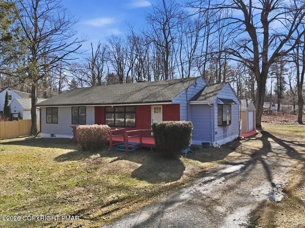 108 Sharbaugh Rd, Tobyhanna, PA 18466