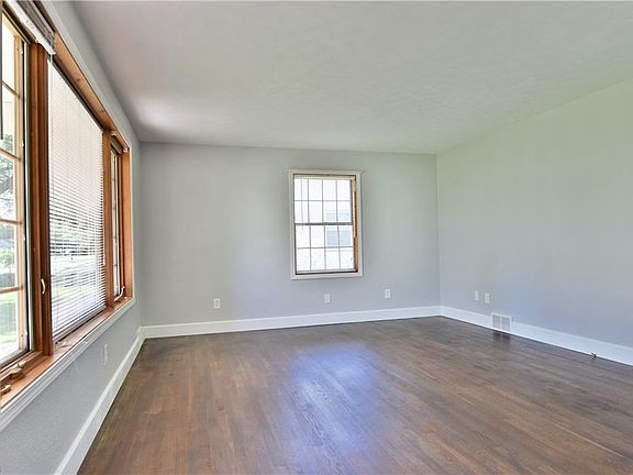 5th image of 5078 Copeland Ave NW