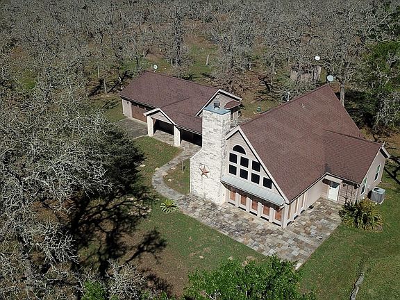 2nd image of 3337 Brunes Mill Rd
