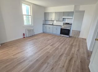 154 Weed Ave #2B, Staten Island, NY 10306