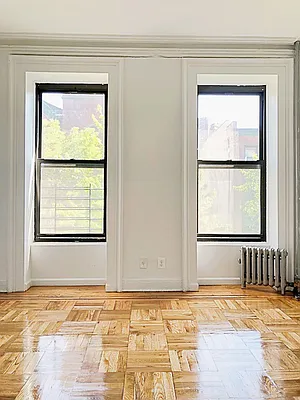 Rented by Bedford Realty USA Corp | media 13