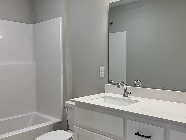 2nd bathroom