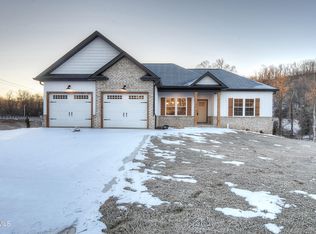 100 Grants Way, Elizabethton, TN 37643