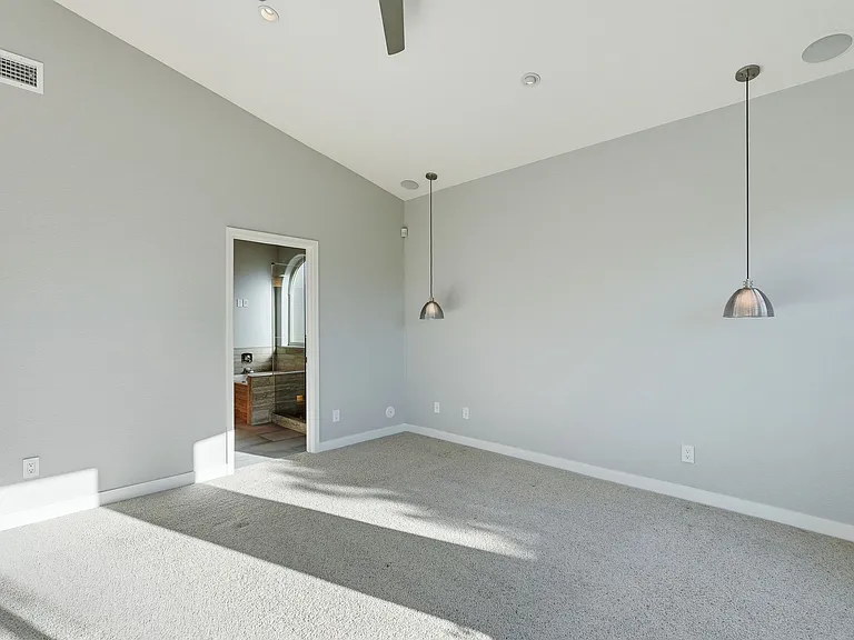 16404 S 46th Way — Photo 26