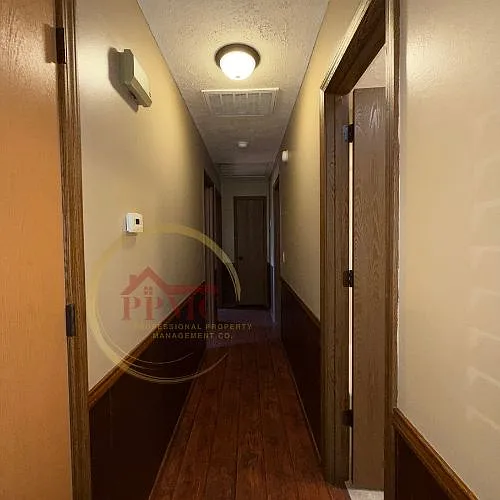 914 N Walnut Ave — Photo 13