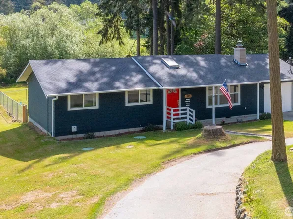1986 Peacock Lane, Oak Harbor, WA 98277