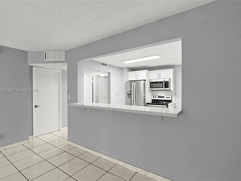 18151 NE 31st Ct #305 — Photo 19