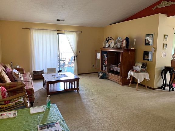 3rd image of 4260 Victorian Green Dr Unit 55