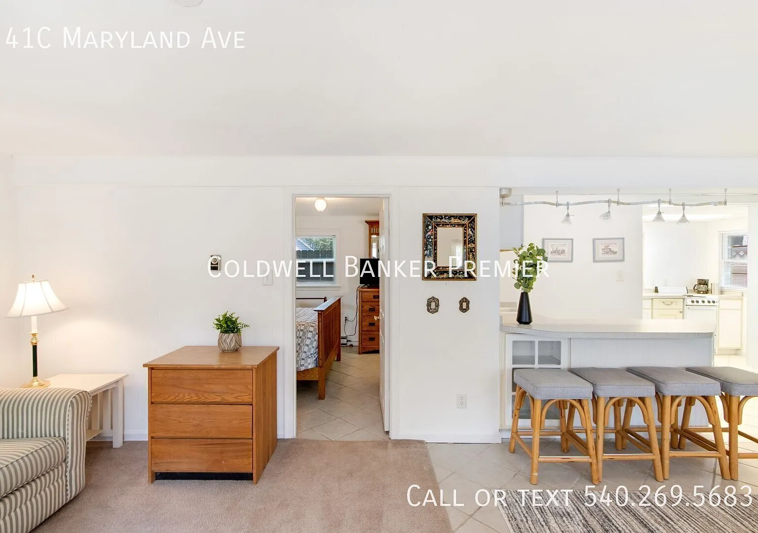 Downtown Rehoboth apartment — Photo 2