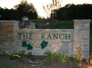 15 Gableview Ln, Southwick, MA 01077