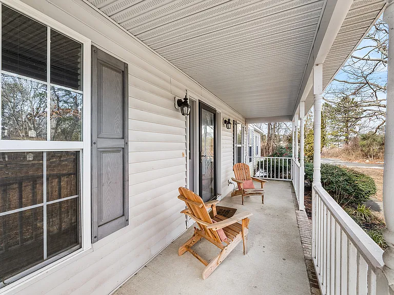 6262 White Cove Dr — Photo 34