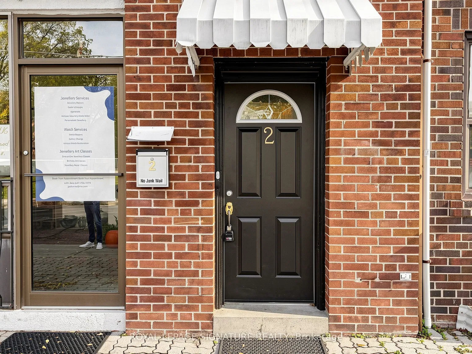 2 bed, $2,200 — Photo 4