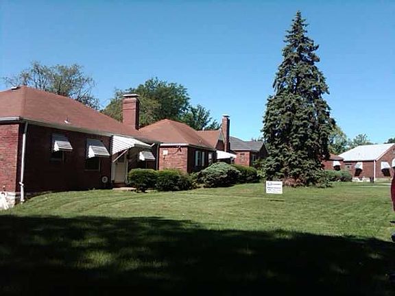 3rd image of 2154 Fairhaven Dr