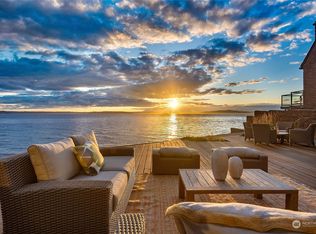 5427 Beach Dr SW, Seattle, WA 98136