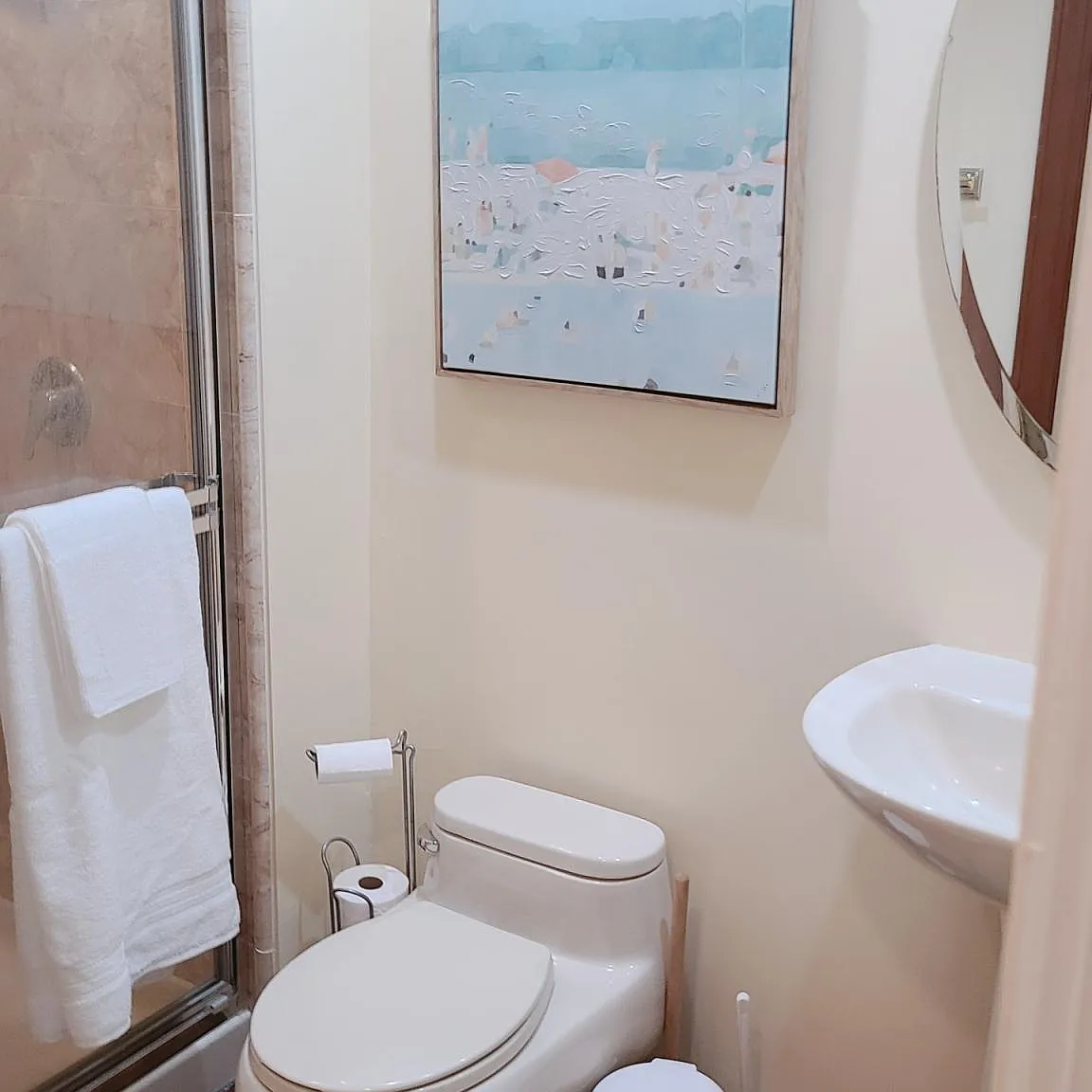 2 bed, 1000 sqft, $2,500 — Photo 2