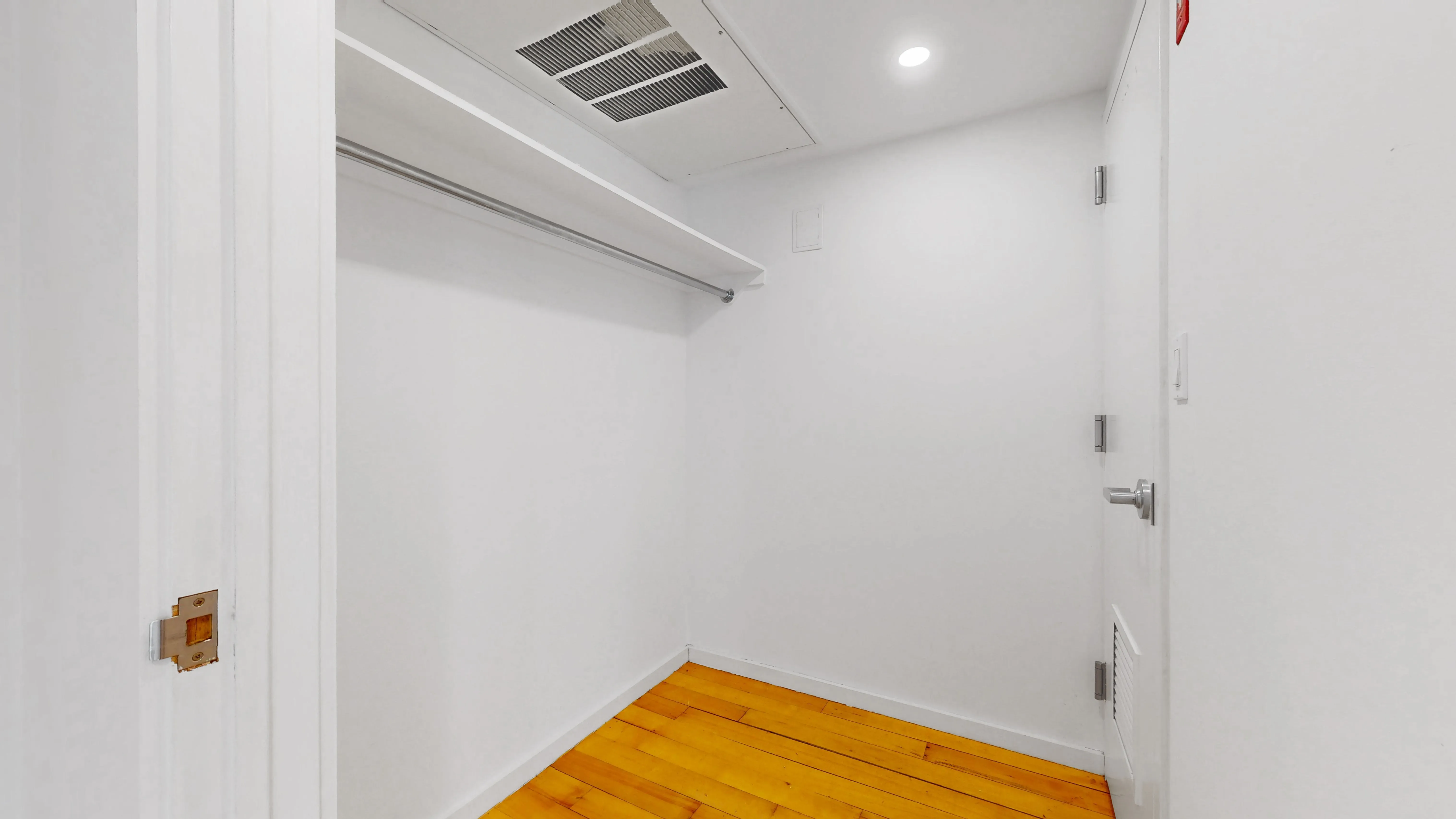 32 Clinton Street #4 in Lower East Side, Manhattan | StreetEasy