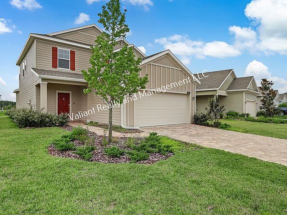 2nd image of 3925 Bloomfield Ct
