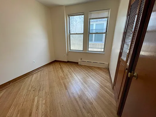 Rented by Metropolis International Realty Inc. | media 4