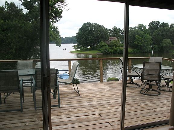 2nd image of 2227 N Lakeshore Dr