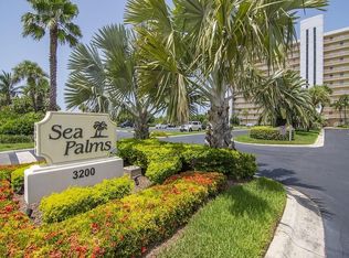 3200 N Highway A1a APT 105, Hutchinson Island, FL 34949