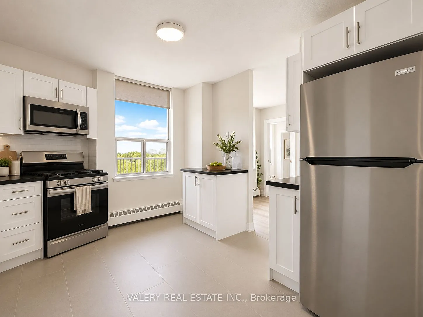 2 bed, $2,450 — Photo 2