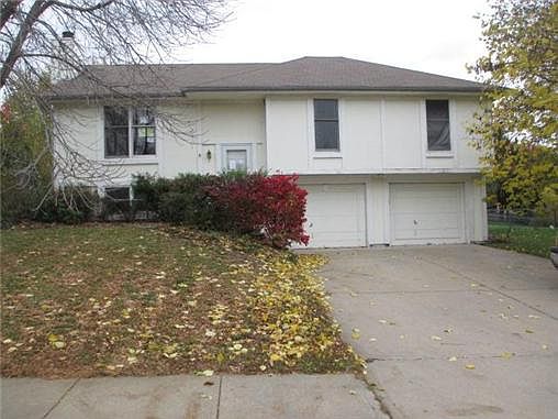 1st image of 1324 Andrea Dr