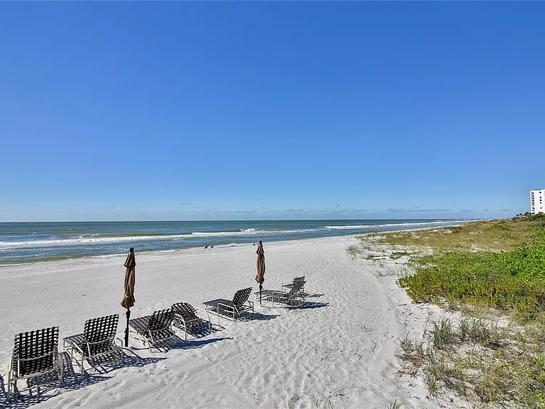 775 Longboat Club Rd #904 — Photo 31