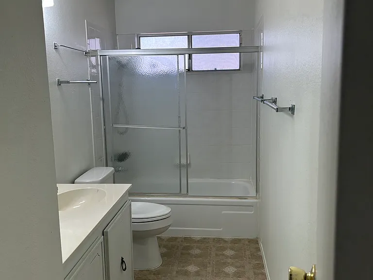 Hidden Valley Dr — Photo 2