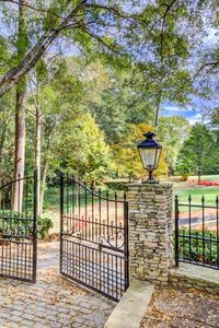 3541 Tuxedo Rd NW, Atlanta, GA, 30305