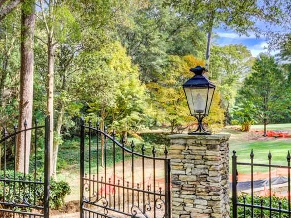 3541 Tuxedo Rd NW, Atlanta, GA 30305