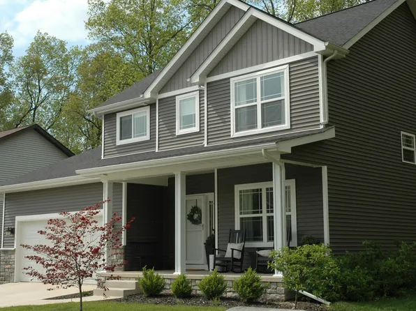 901 Hatch Lake Pkwy, Valparaiso, IN 46385