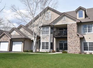 6824 S 34th St, Franklin, WI 53132