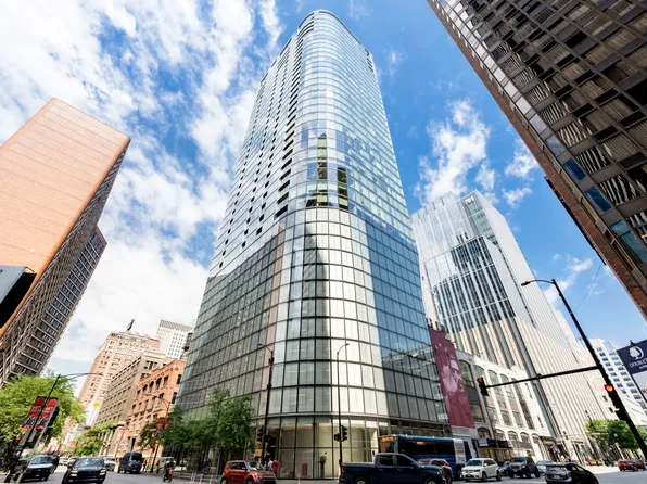 600 N Fairbanks Ct Unit 3503, Chicago, IL 60611