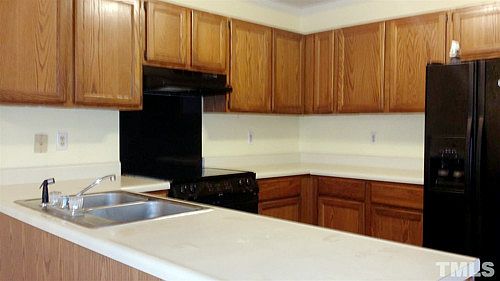 1st image of 2522 Hitchcock Dr