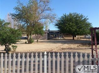 18851 Willow St, Hesperia, CA 92345