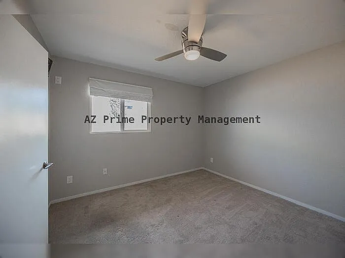 1218 E Carter Dr — Photo 21