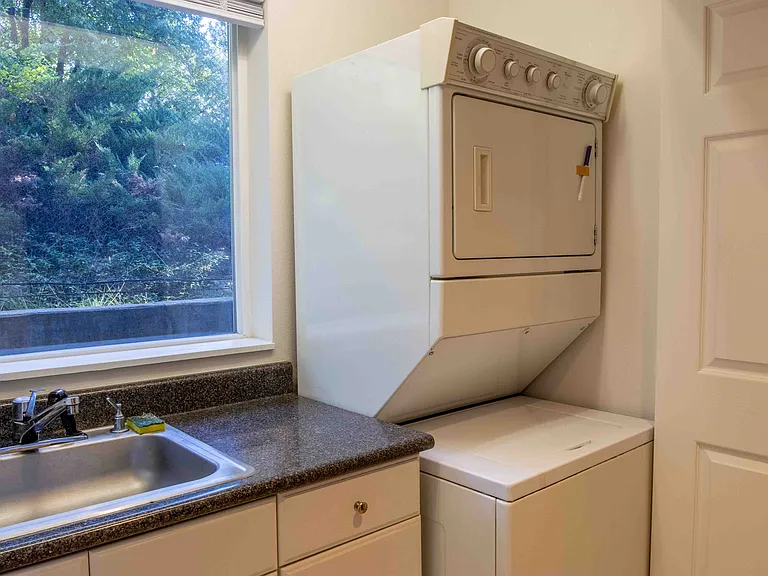9099 Icicle Rd #2 — Photo 13